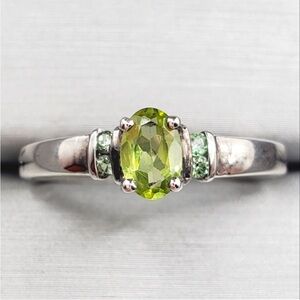 Genuine Green Oval Peridot 925 Sterling Silver Dainty Stackable Ring